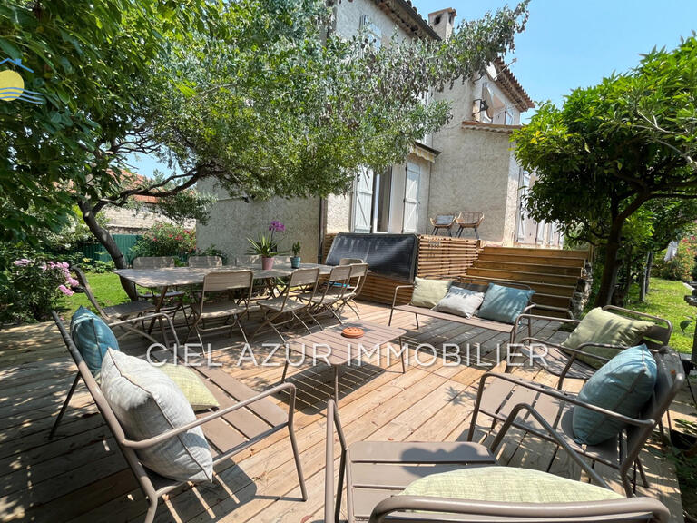 Location Villa Cap-d-antibes - 5 chambres