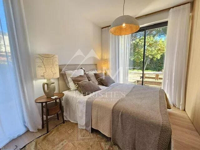 Villa Cap-d-antibes - 5 chambres - 347m²