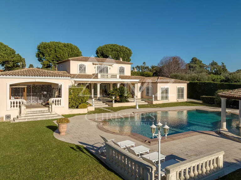 Villa Cap-d-antibes - 5 chambres - 347m²