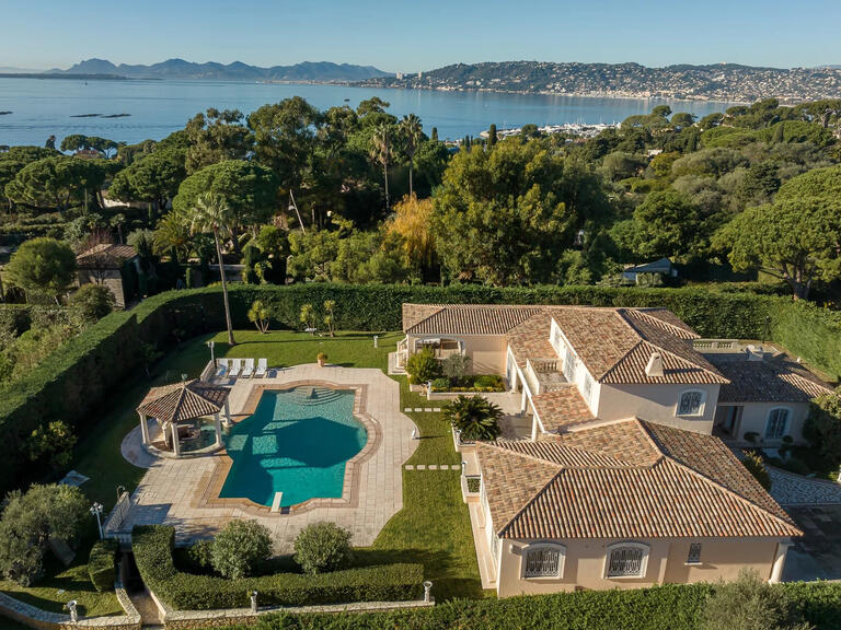 Villa Cap-d-antibes - 5 chambres - 347m²