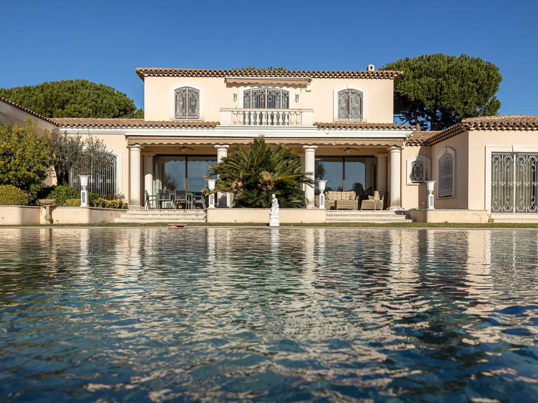 Villa Cap-d-antibes - 5 chambres - 347m²