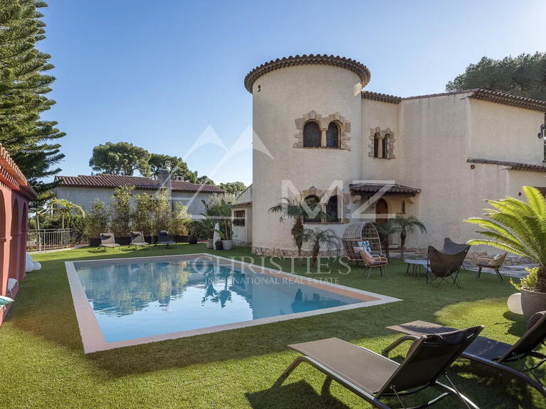 Villa Cap-d-antibes - 4 chambres - 162m²