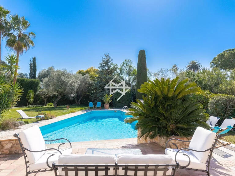 Villa cap-d-antibes - 5 bedrooms - 300m²