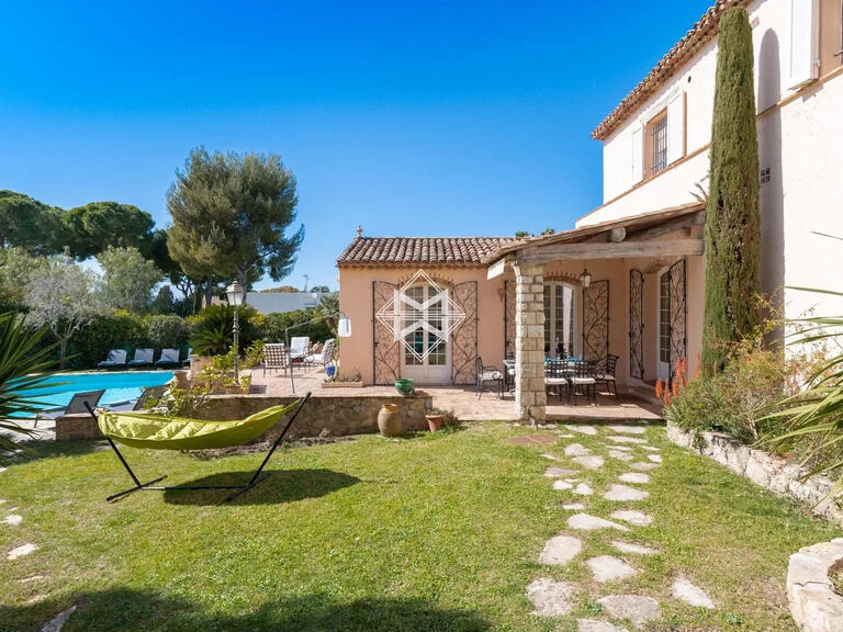 Holidays Villa cap-d-antibes - 5 bedrooms