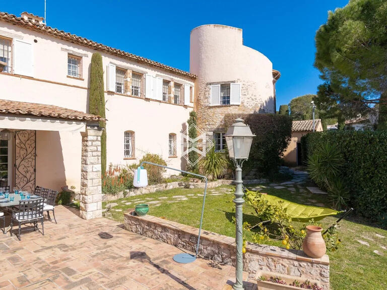 Villa cap-d-antibes - 5 bedrooms - 300m²