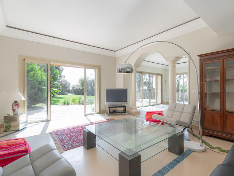 Villa Cap-d-antibes - 4 chambres - 250m²