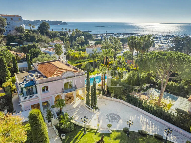 Villa cap-d-antibes - 5 bedrooms - 344m²