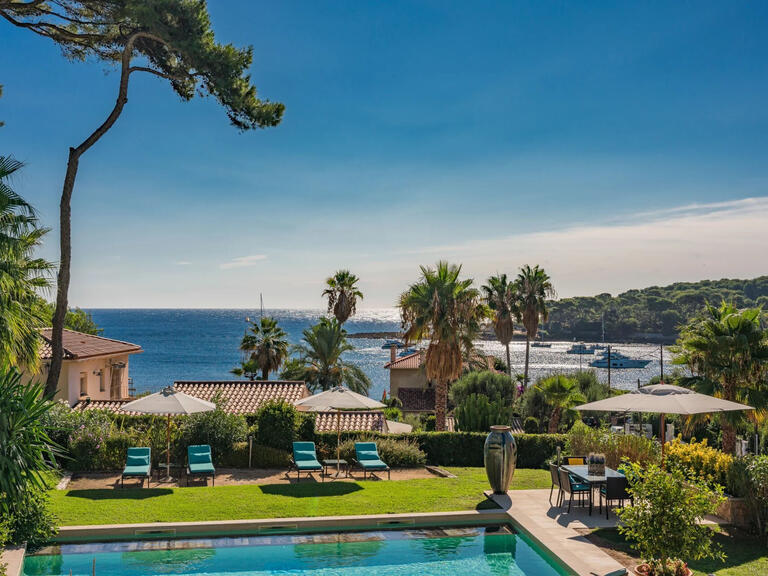 Villa cap-d-antibes - 5 bedrooms - 350m²