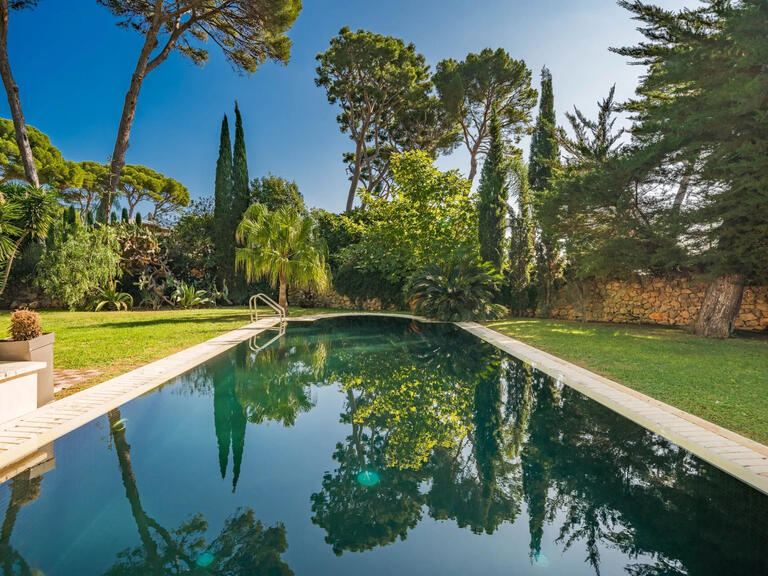 Villa cap-d-antibes - 6 bedrooms - 245m²