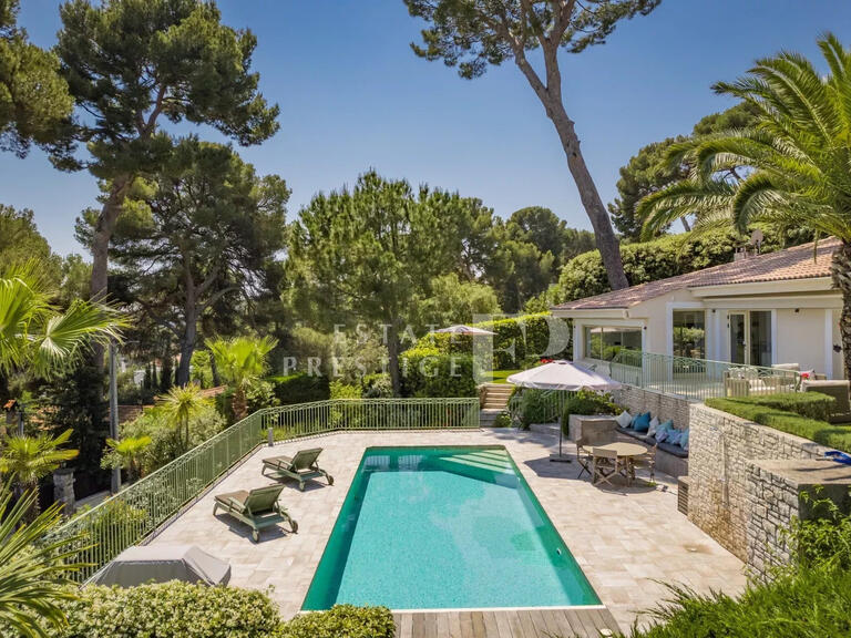 Villa Cap-d-antibes - 4 chambres - 167m²