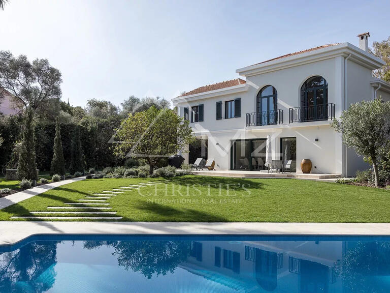 Villa cap-d-antibes - 6 bedrooms - 271m²