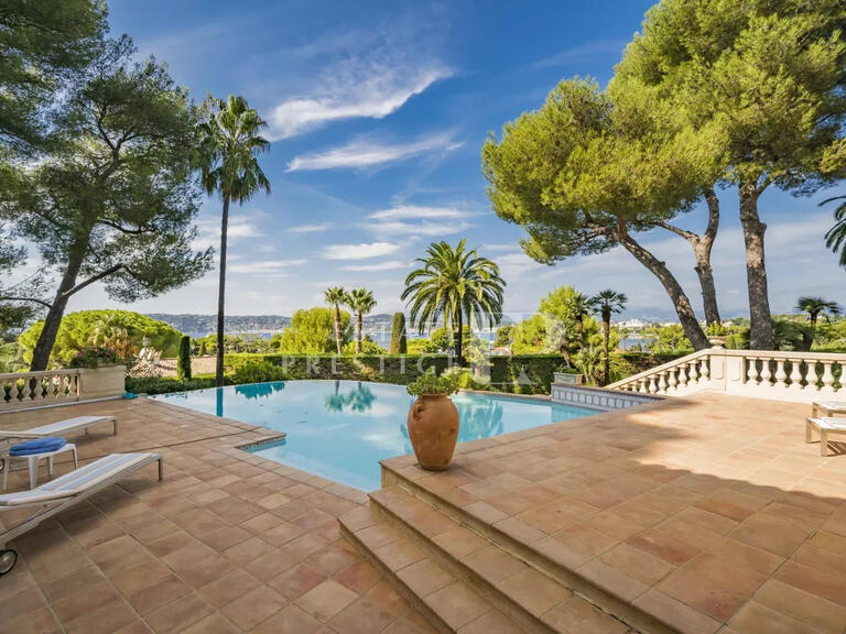 Vente Villa avec Vue mer Cap-d-antibes - 6 chambres