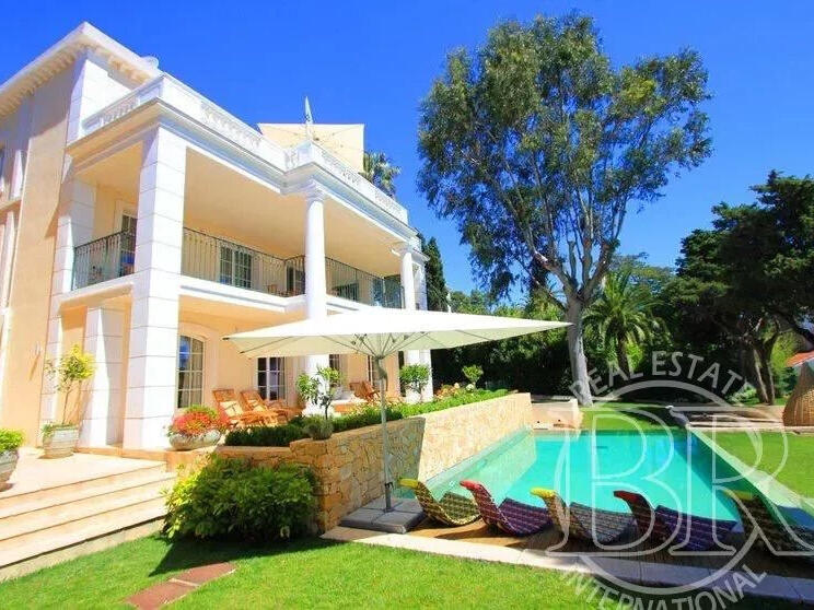 Vente Villa avec Vue mer Cap-d-antibes