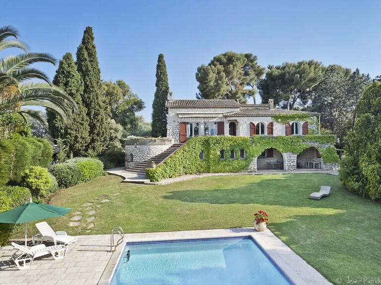 Villa cap-d-antibes - 263m²