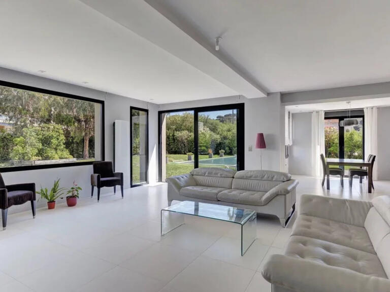 Villa cap-d-antibes - 3 bedrooms - 165m²