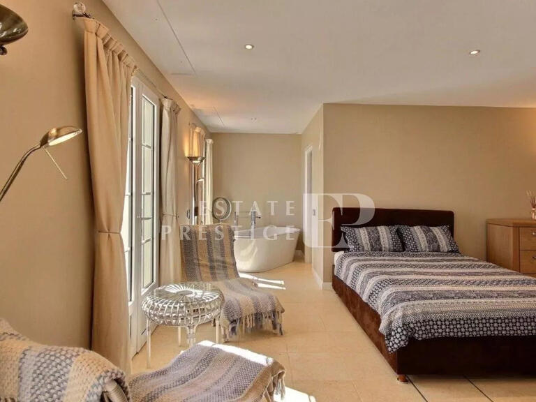 Vente Villa avec Vue mer Cap-d-antibes - 3 chambres