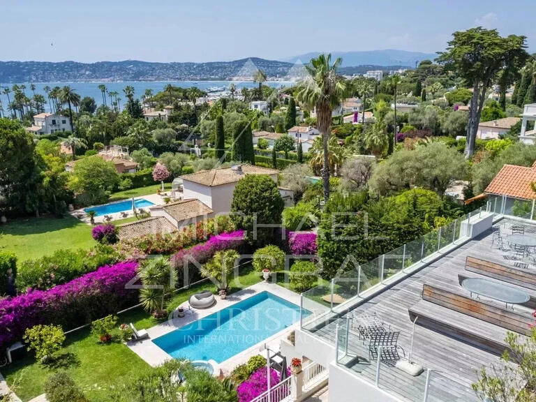 Villa avec Vue mer Cap-d-antibes - 5 chambres - 221m²