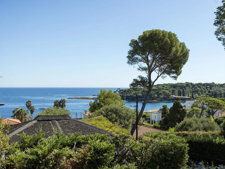 Villa Cap-d-antibes - 3 chambres - 160m²