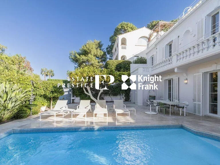 Villa cap-d-antibes - 4 bedrooms - 310m²