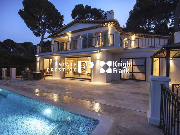 Villa Cap-d-antibes - 5 chambres - 300m²