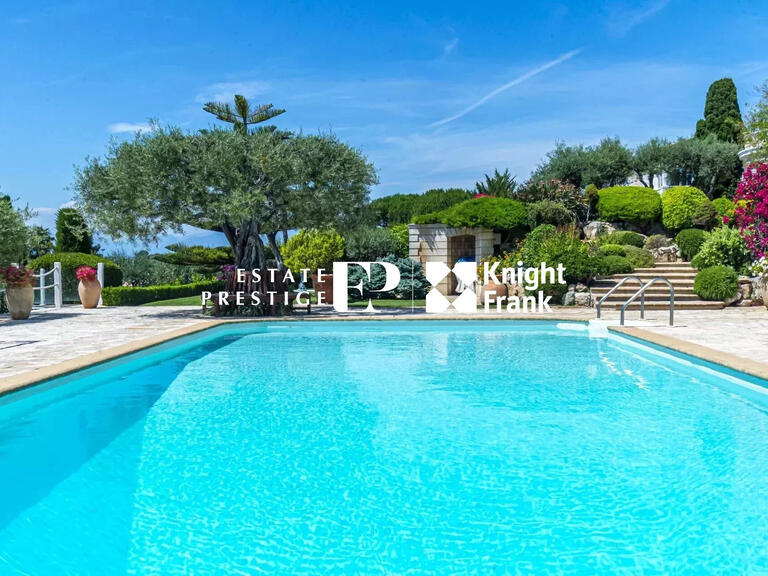 Villa Cap-d-antibes - 6 chambres - 555m²