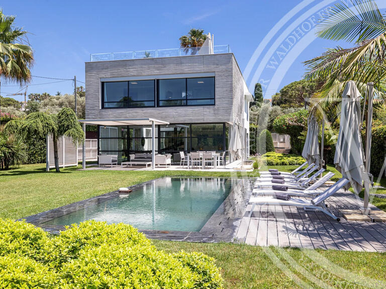 Villa cap-d-antibes - 5 bedrooms - 325m²