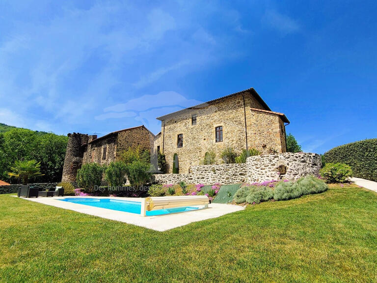 Castle Capdenac - 7 bedrooms - 450m²