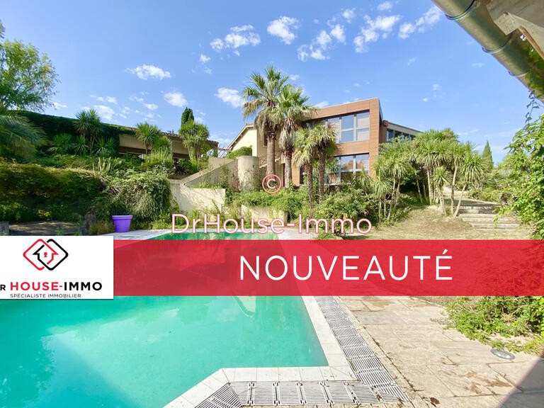 Villa Carcassonne - 5 bedrooms - 448m²