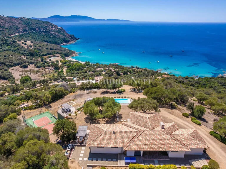 Villa Cargèse - 4 bedrooms - 5730m²