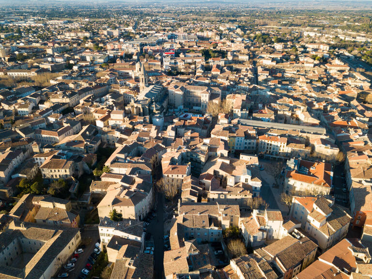 Maison Carpentras - 4 chambres - 370m²