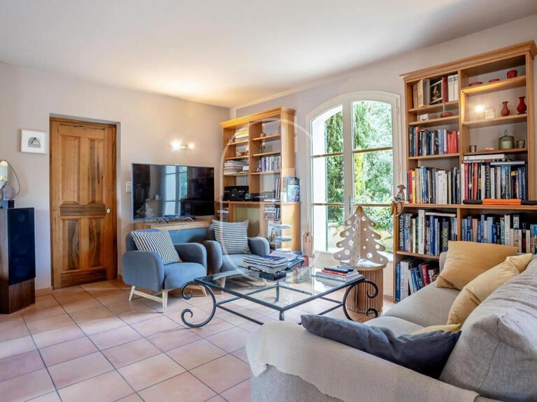 Villa Carpentras - 4 bedrooms - 191m²