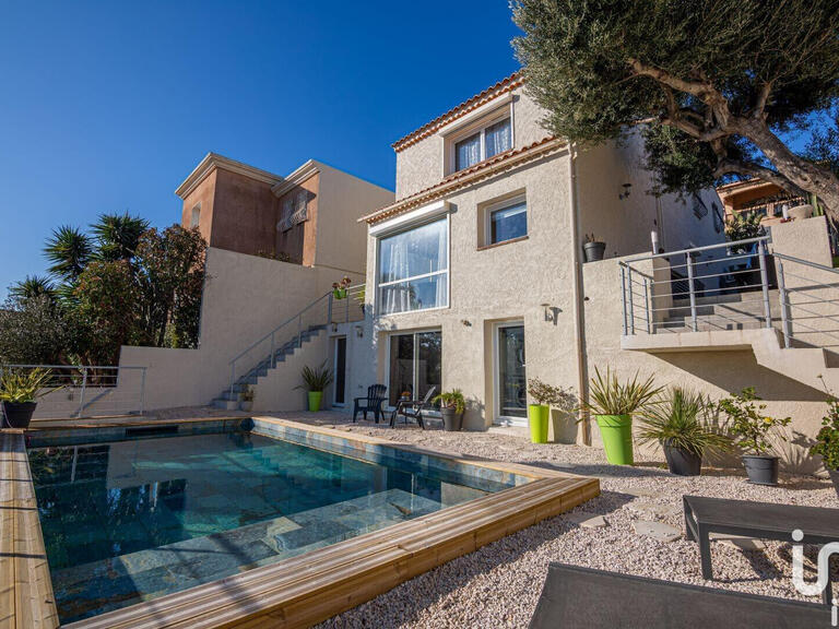 Vente Villa Carqueiranne : 1 449 000€