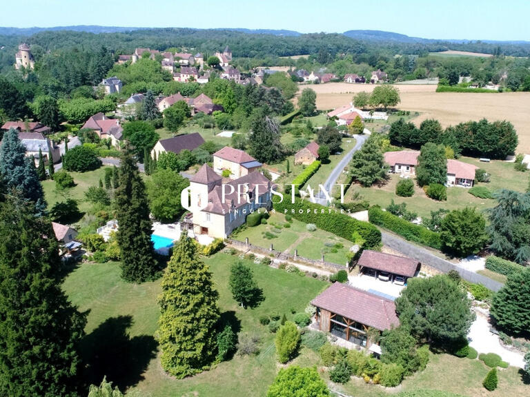 Propriété Carsac-Aillac - 12 chambres - 570m²