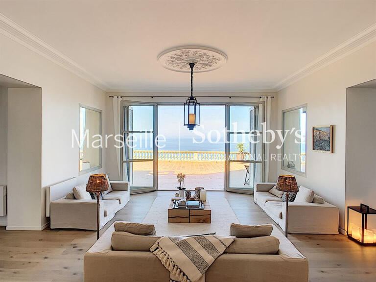 Maison Cassis - 12 chambres - 600m²