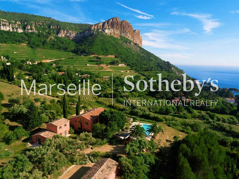 House Cassis - 7 bedrooms - 350m²