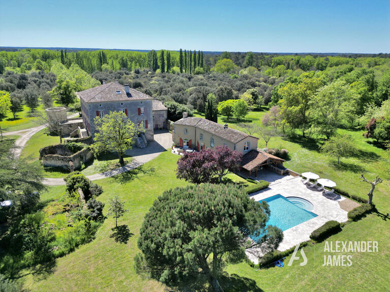 House Casteljaloux - 10 bedrooms - 831m²