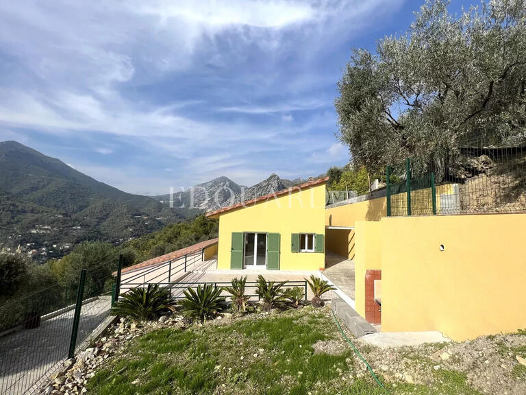 Propriété Castellar - 215m²