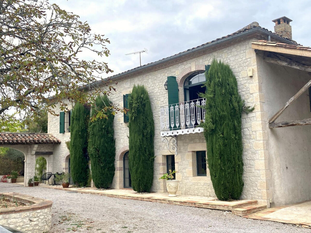 House Castelnau-de-Montmiral