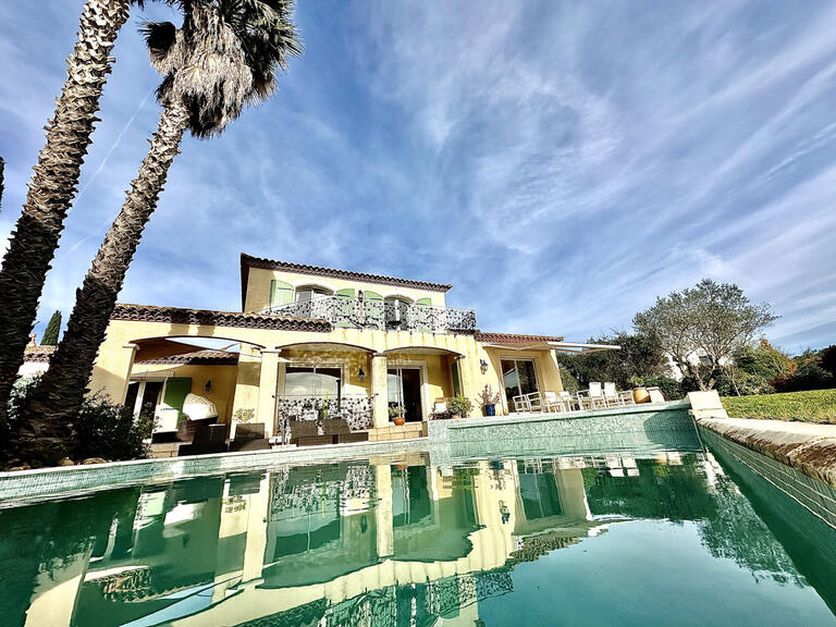 Villa Castelnau-le-Lez - 5 bedrooms - 187m²