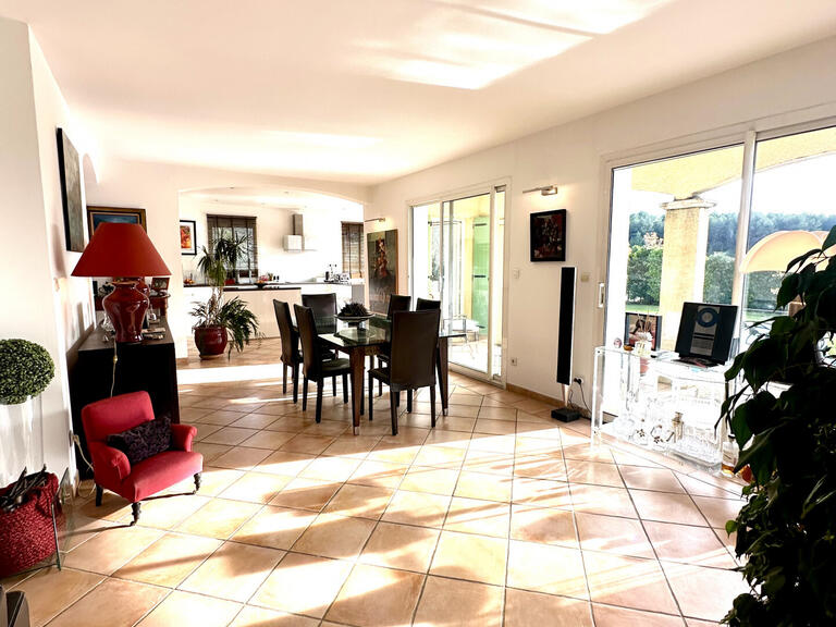 Villa Castelnau-le-Lez - 5 bedrooms - 187m²