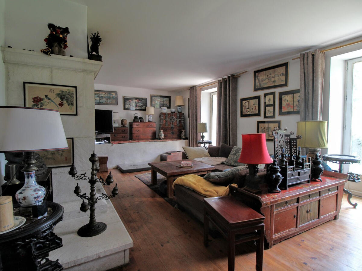 Unusual property Castelnau-Montratier