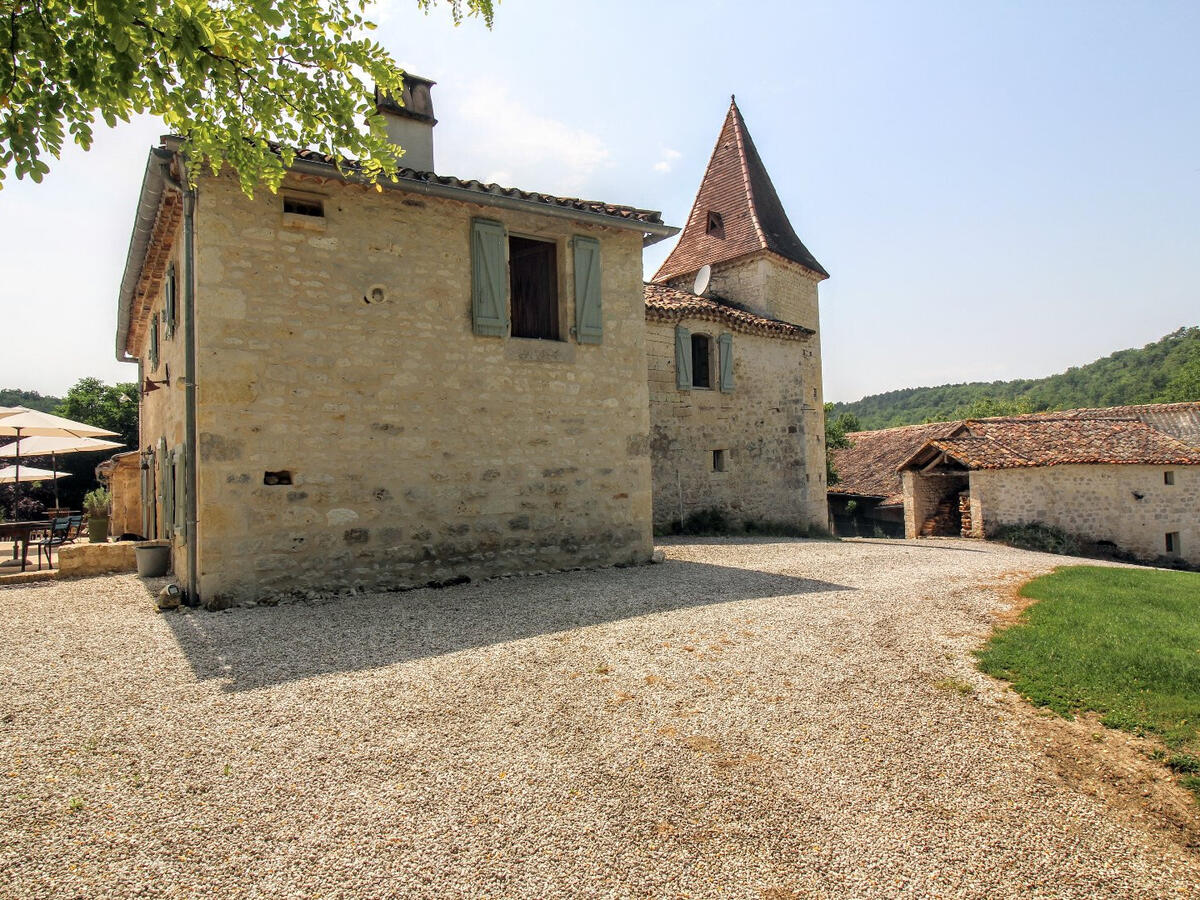 Unusual property Castelnau-Montratier