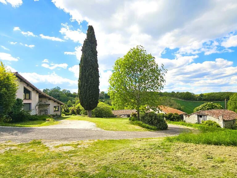 Maison Castelnau-Montratier - 5 chambres - 220m²