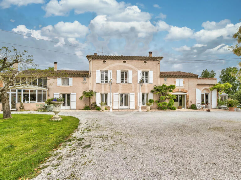 House Castelnaudary - 8 bedrooms - 490m²