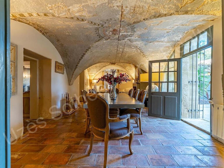 Maison Castillon-du-Gard - 7 chambres - 400m²