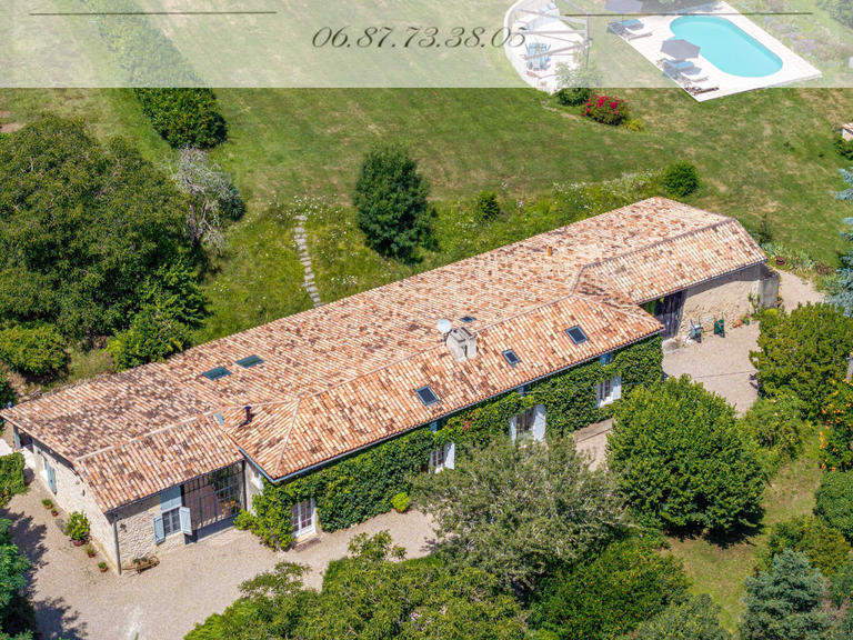 House Castillon-la-Bataille - 5 bedrooms - 350m²