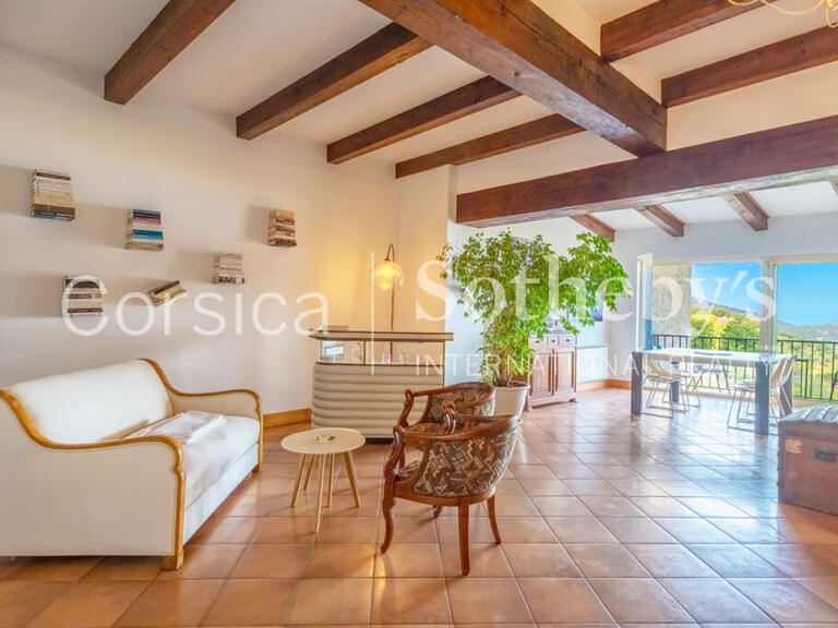 House Cateri - 5 bedrooms - 272m²