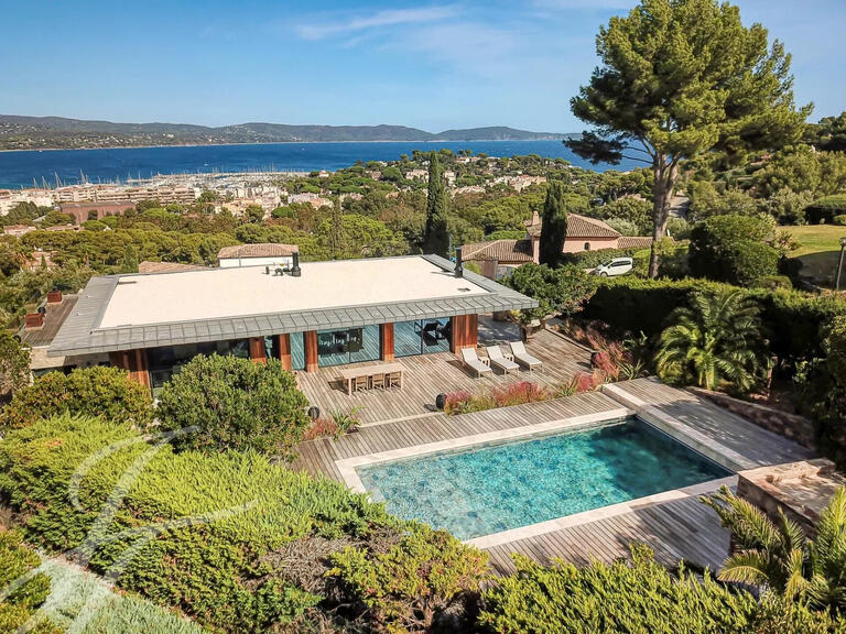 Propriété Cavalaire-sur-Mer - 6 chambres - 348m²