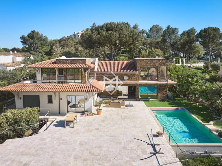 Villa Cavalaire-sur-Mer - 5 bedrooms - 311m²