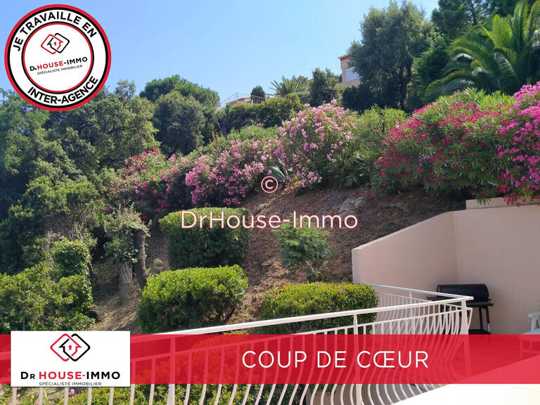 Villa Cavalaire-sur-Mer - 4 bedrooms - 137m²